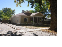 1124 S 2nd St, Montrose, CO 81401 