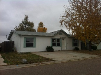 212 Versailles St, Lochbuie, CO 80603 