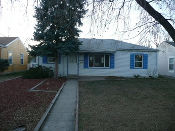 2209 Florence St, Aurora, CO 80010 