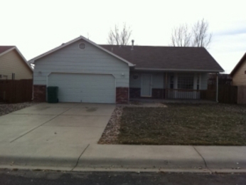 326 Riviera Ln, Johnstown, CO 80534 