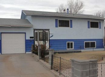 3833 Fairfield Ln, Pueblo, CO 81005 