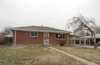 3033 Blackhawk Str, Aurora, CO 80011 