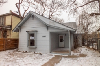 713 North Corona St, Colorado Springs, CO 80903 