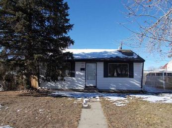 845 Moline St, Aurora, CO 80010 