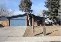621 Hilltop St, Longmont, CO 80501 