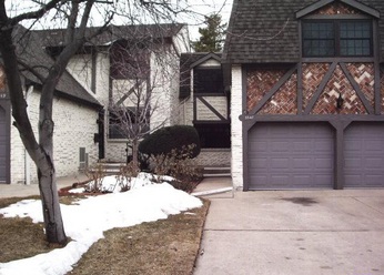 3547 S Hillcrest Dr, Denver, CO 80237 