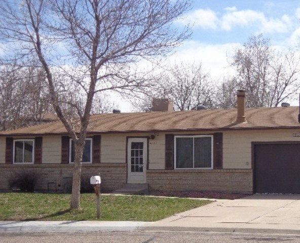 2739 S Mobile St, Aurora, CO 80013 