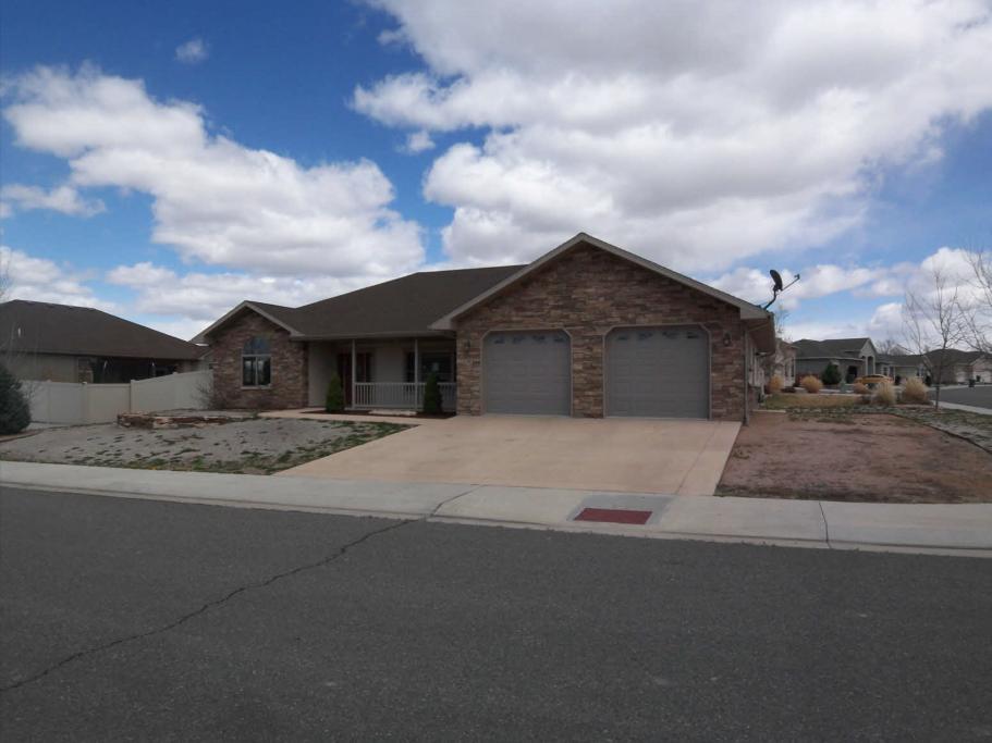 762 Antelope St, Delta, CO 81416 