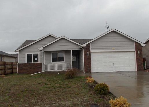 320 28th Street Drive, Greeley, CO 80631 