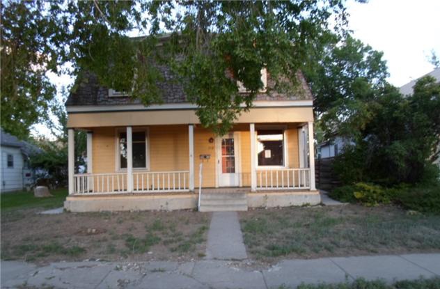 718 N. 3rd Street, Montrose, CO 81401 