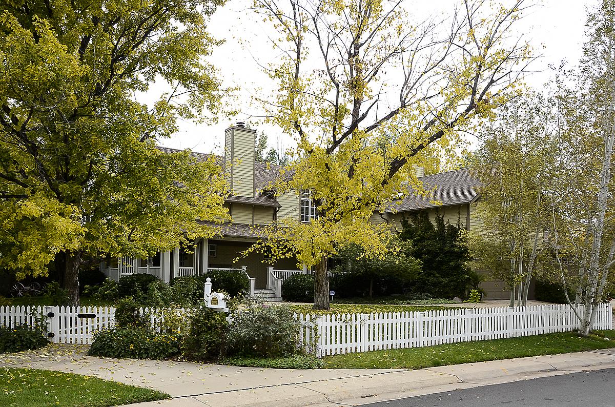 2902 E ORCHARD RD, Centennial, CO 80121 