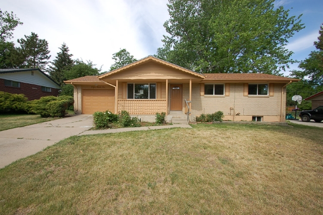 1581 South Carr St, Lakewood, CO 80232 