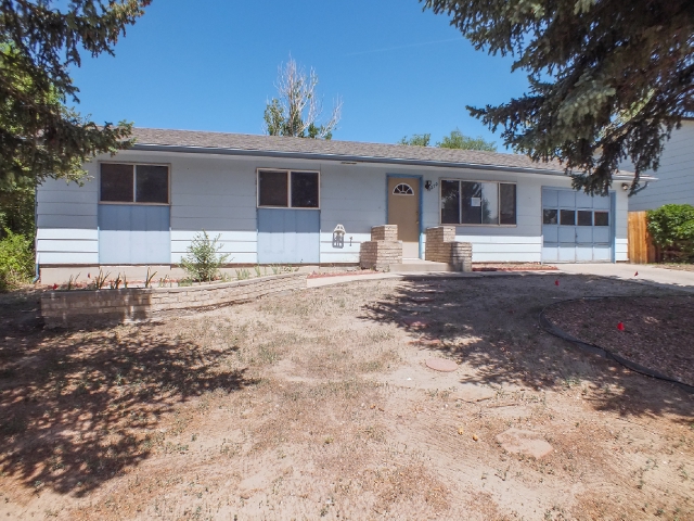 1270 Commanchero Dr, Colorado Springs, CO 80915 