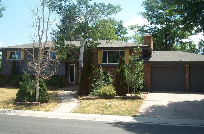 416 E Maplewood Ave, Centennial, CO 80121 
