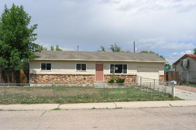 1301 Burnham Street, Colorado Springs, CO 80906 
