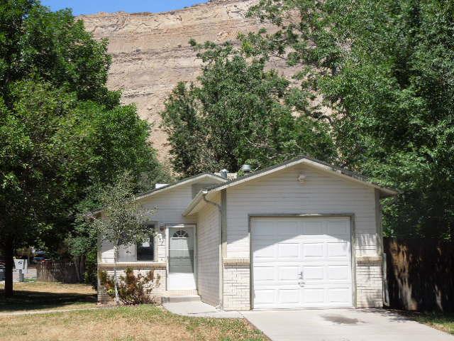 482 West 1st Street, Palisade, CO 81526 