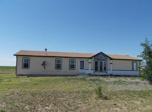 32425 County Rd 10, Keenesburg, CO 80643 