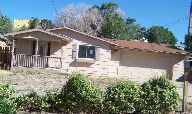 312 E 3rd Street, Trinidad, CO 81082 