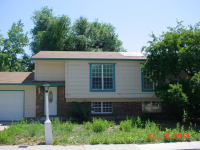 2300 Lincoln  St, Longmont, CO 80501 