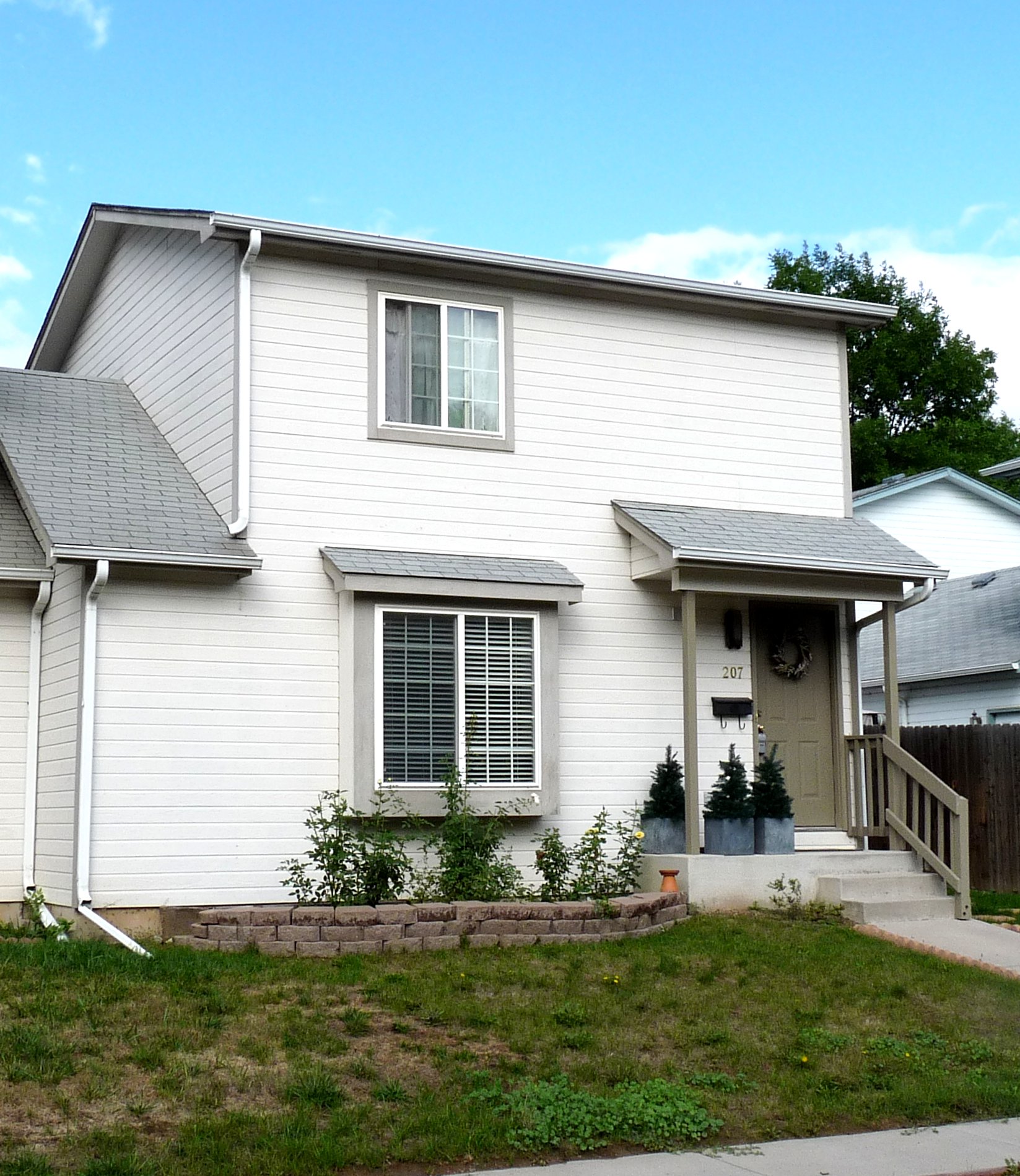 207 Taylor Ave., Loveland, CO 80537 