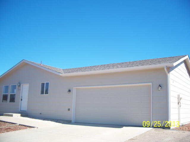 2310 Apple Ave, Greeley, CO 80631 