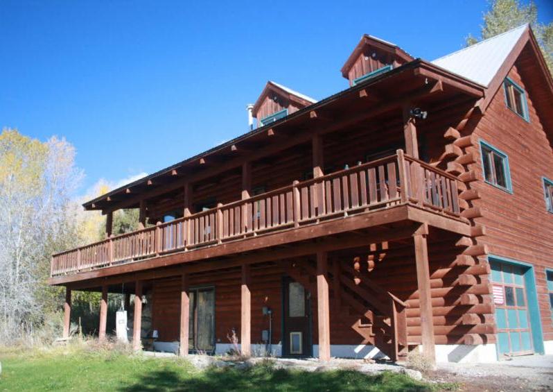 193 Sweetwater Rd, Gypsum, CO 81637 