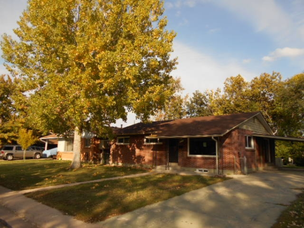 1662 S Ames St, Lakewood, CO 80232 
