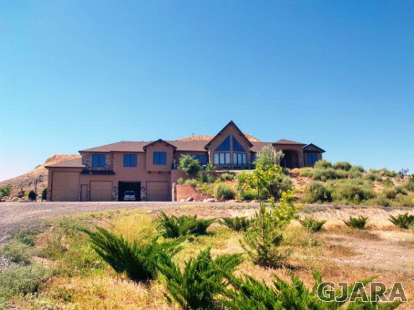 1468 16 Road, Loma, CO 81524 