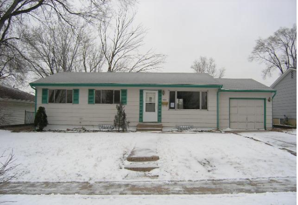 3803 Dixon Way, Colorado Springs, CO 80909 