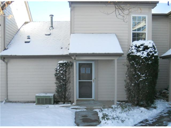 2121 S Victor St #1C, Aurora, CO 80014 