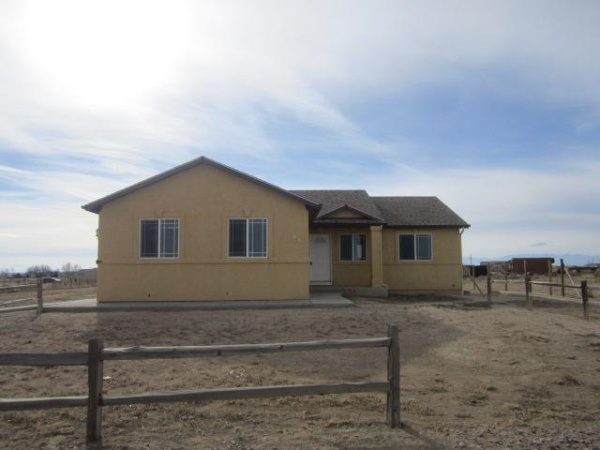 918 N Jaroso Dr, Pueblo West, CO 81007 