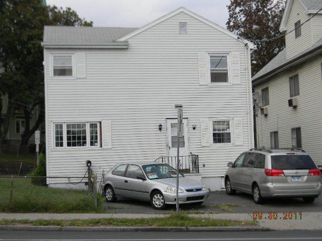12  COVE RD, STAMFORD, CT 06902 