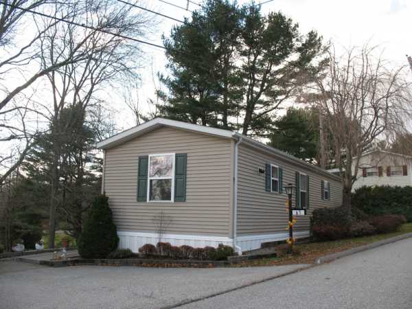 67 Rainbow Drive, Uncasville, CT 06382 