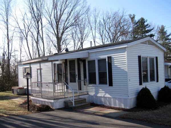 38 South Road, Southington, CT 06489 