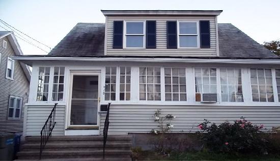 479 Salem Street, Bridgeport, CT 06606 