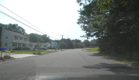 66 Hollyberry Lane, Plainville, CT 06062 