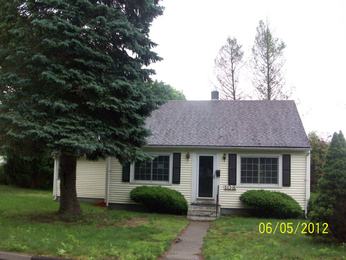 108 Daggett Street, Moosup, CT 06354 