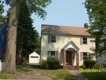 454 Cornwall St, Hartford, CT 06112 