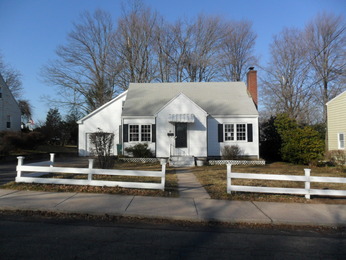 36 Oleary Dr, Manchester, CT 06040 