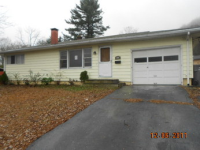 114 Beacon Manor Circle, Naugatuck, CT 06770 