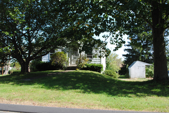 27 Flyers Drive, Norwich, CT 06360 