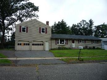 16 Brentwood Drive, Enfield, CT 06082 
