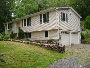 9 Thorson Rd, Oxford, CT 06478 