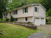 9 Thorson Rd, Oxford, CT 06478 