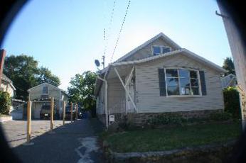 220 Mansfield Ave, Waterbury, CT 06705 