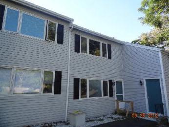83 Huntington Turnp, Bridgeport, CT 06610 