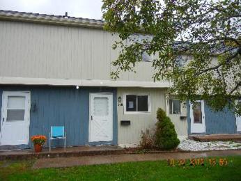 16 Seymour Rd Unit 17b, East Granby, CT 06026 