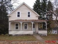 22 Highland St, Plainfield, CT 06374 
