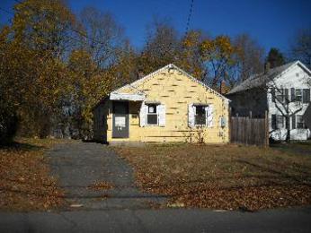 221 West Main St, Plainville, CT 06062 