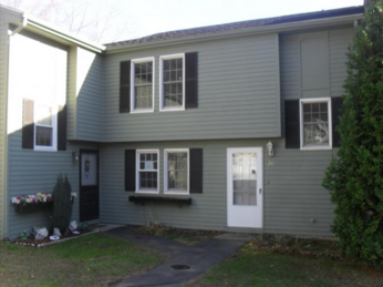 20 Meryl Ct, Groton, CT 06340 